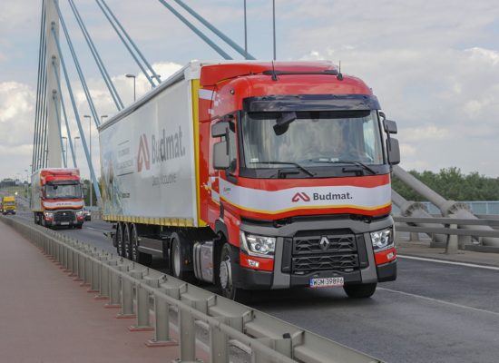 Pojazdy Budmat Transport