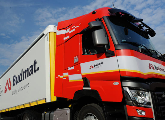 Pojazdy Budmat Transport
